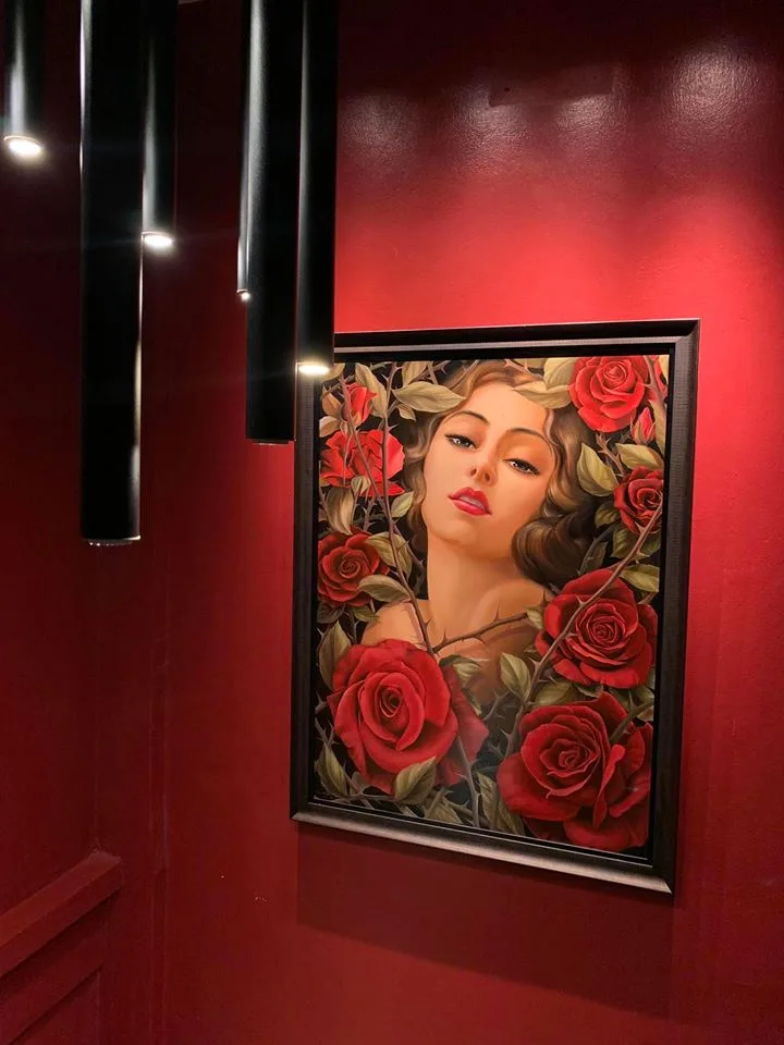 ภายในห้องอาหาร red rose ของโรงแรมเซี่ยงไอ้แมนชั่น